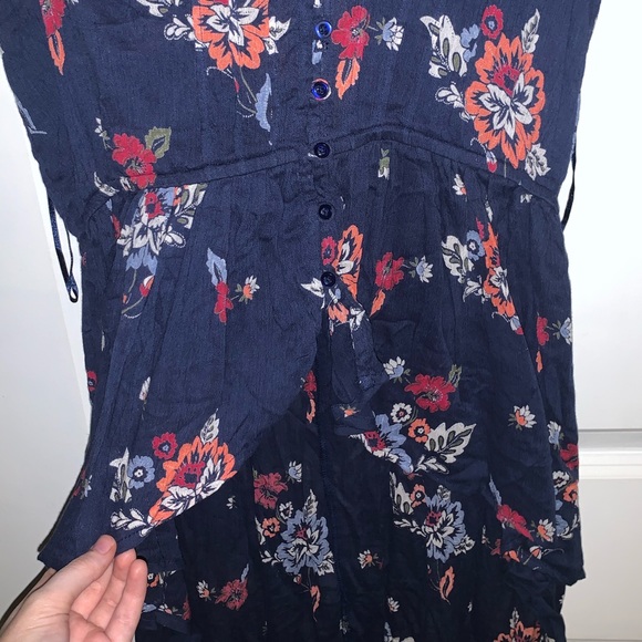 Floral high to low shirt - Picture 2 of 4